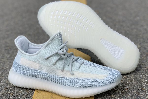 Women Yeezy Boost 350 V2 Cloud White